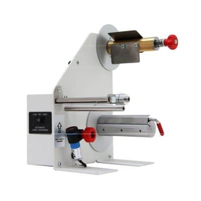 Dispensador automático: despega y avanza la siguiente etiqueta.Para etiquetas transparentes y negras. Ancho de etiqueta hasta 115mm.Altura de etiqueta desde 10 a 150 mm.Altura de etiqueta desde 20 a 150 mm etiq. Transparentes. - ASE 0,045 €